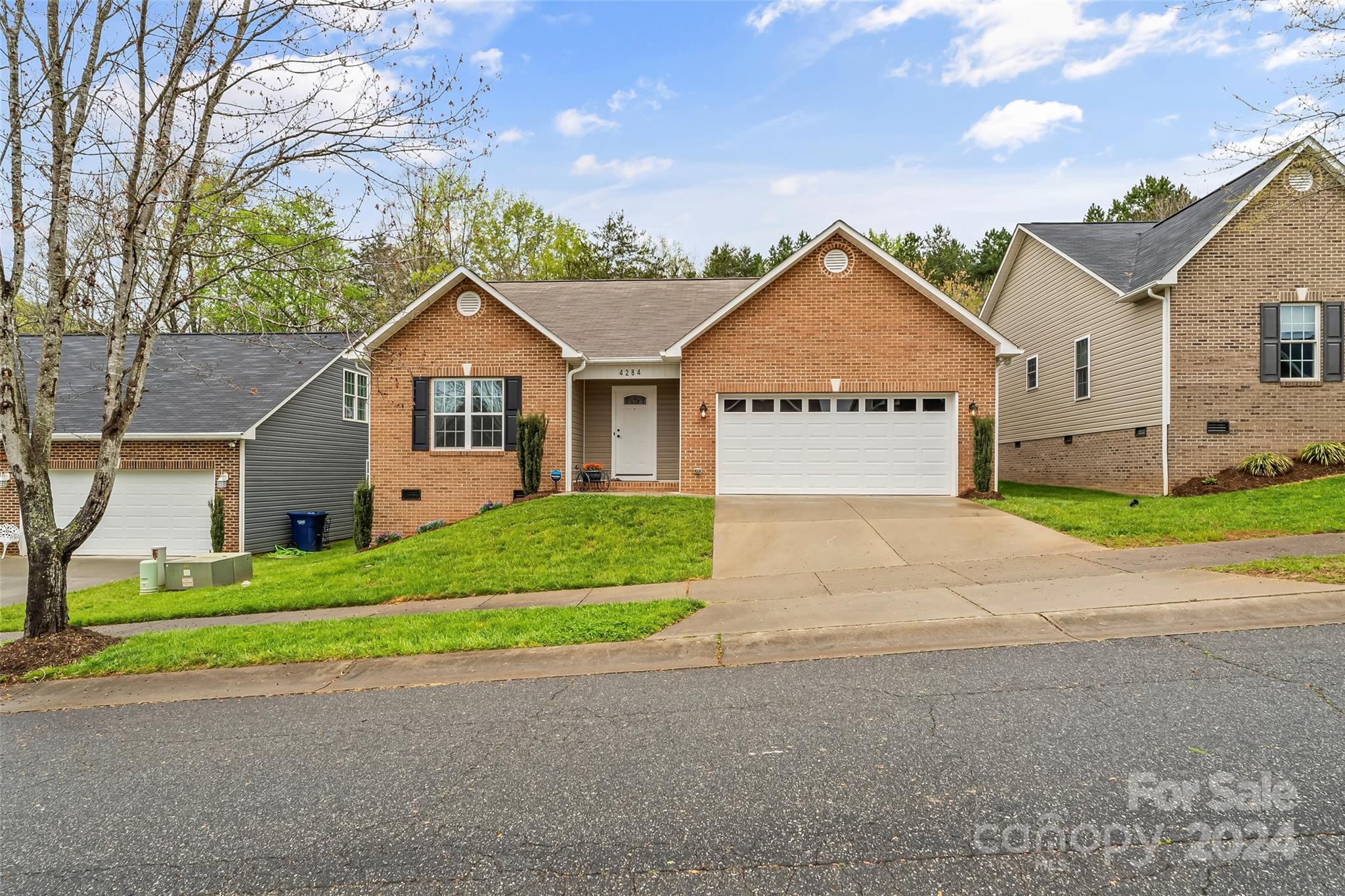 4284 Pickering Drive Hickory NC 28602