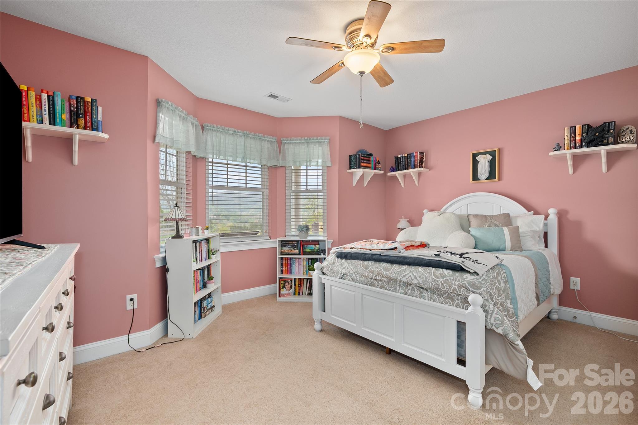66 Kenai Trail Waynesville NC 28786