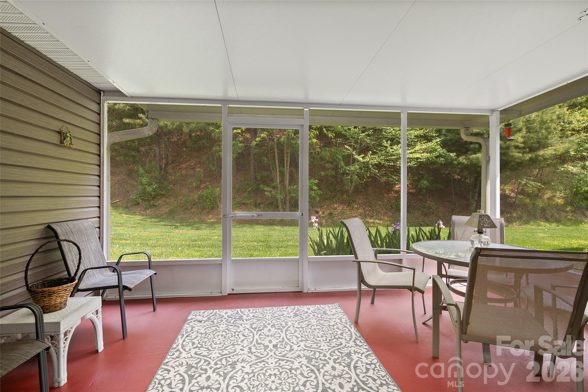 66 Kenai Trail Waynesville NC 28786