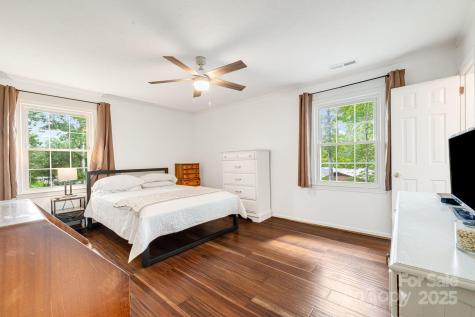 1 Glen Cove Road Arden NC 28704