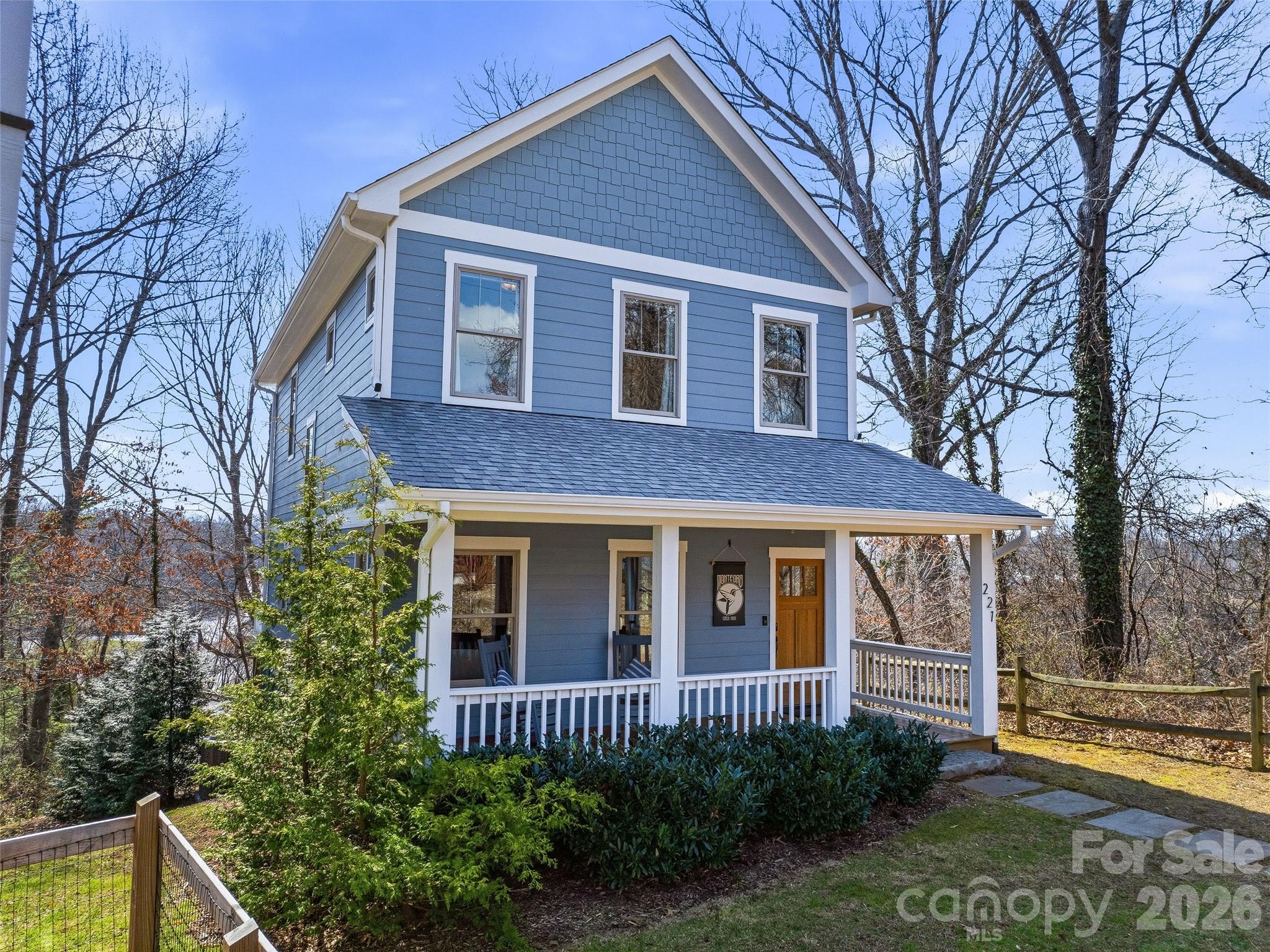Asheville NC, 221 Courtland Place