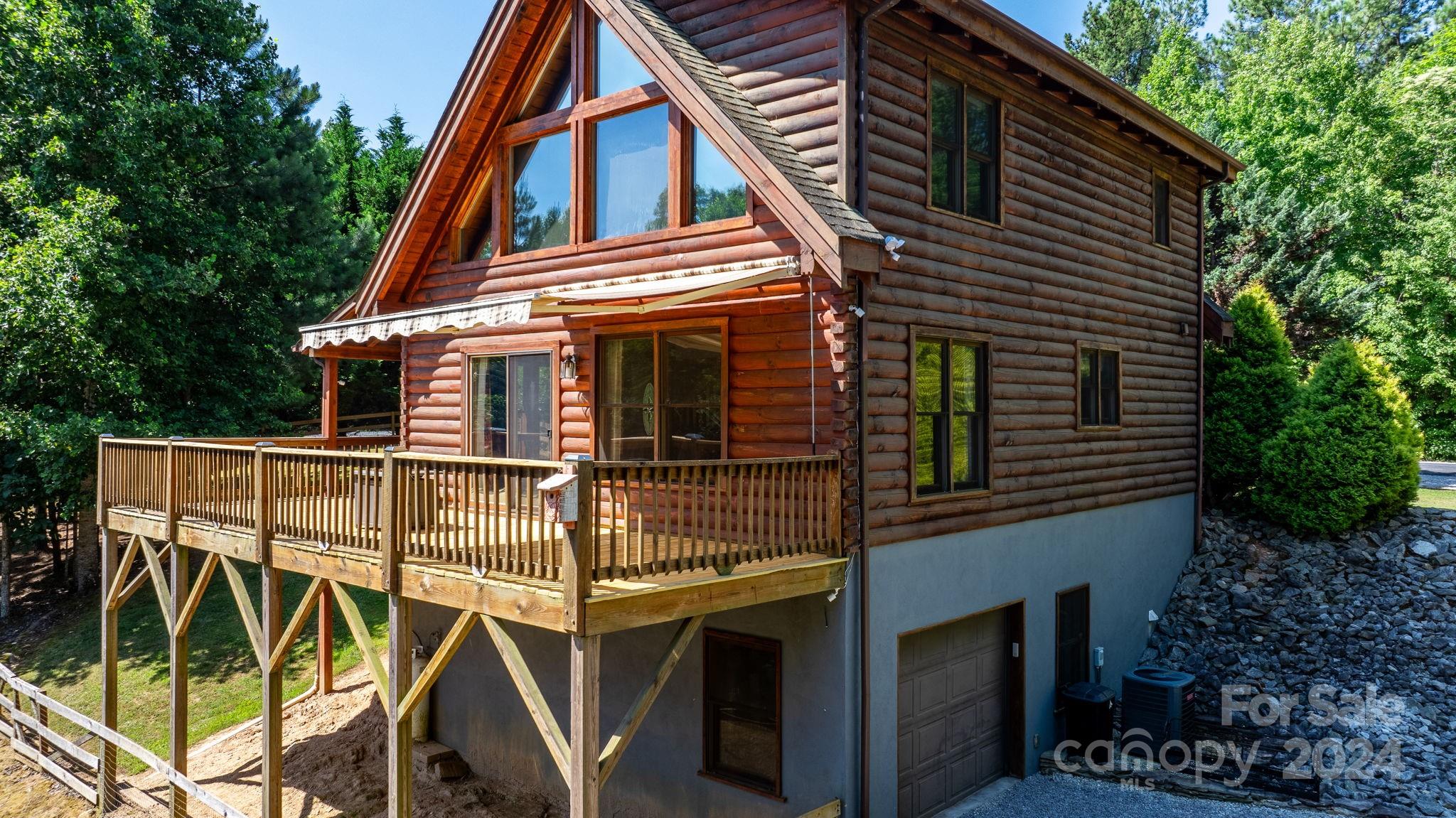 582 Hidden Lake Parkway Nebo NC 28761