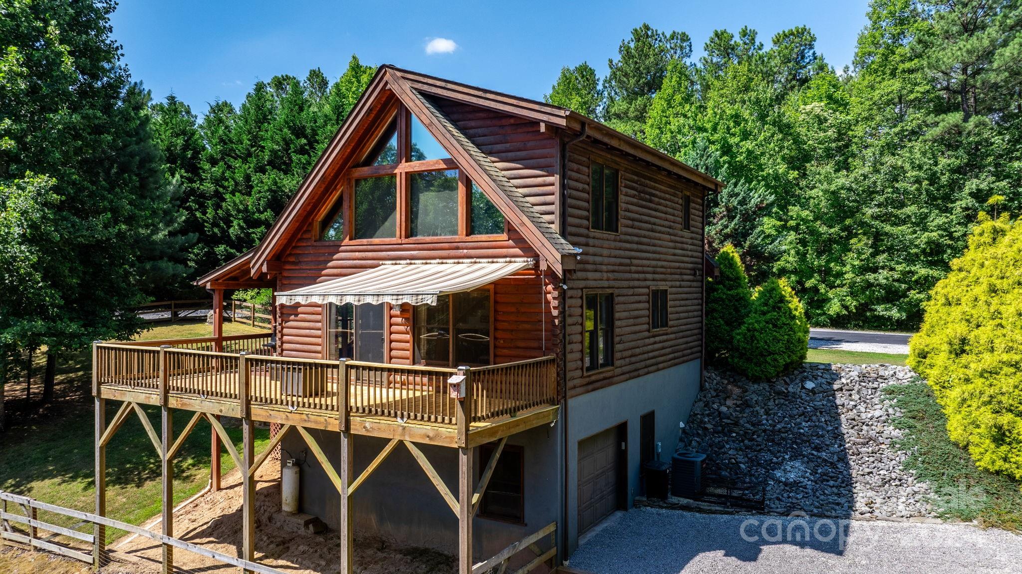 582 Hidden Lake Parkway Nebo NC 28761