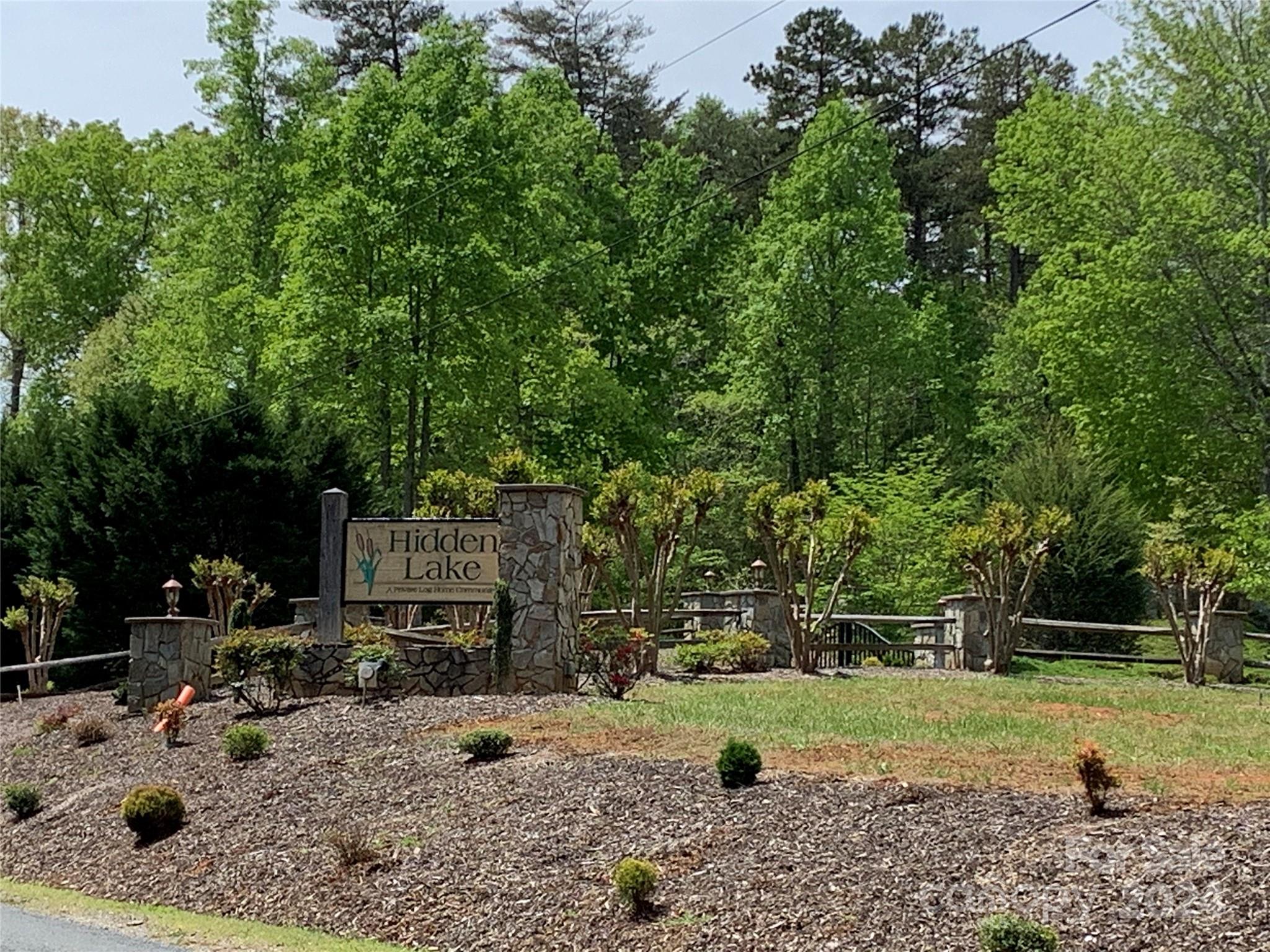 582 Hidden Lake Parkway Nebo NC 28761