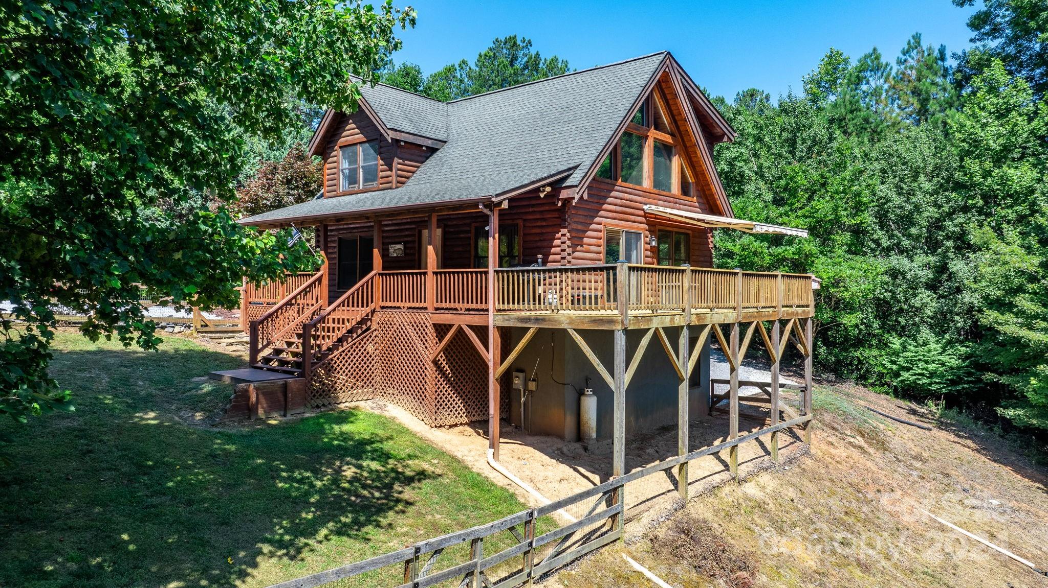 582 Hidden Lake Parkway Nebo NC 28761