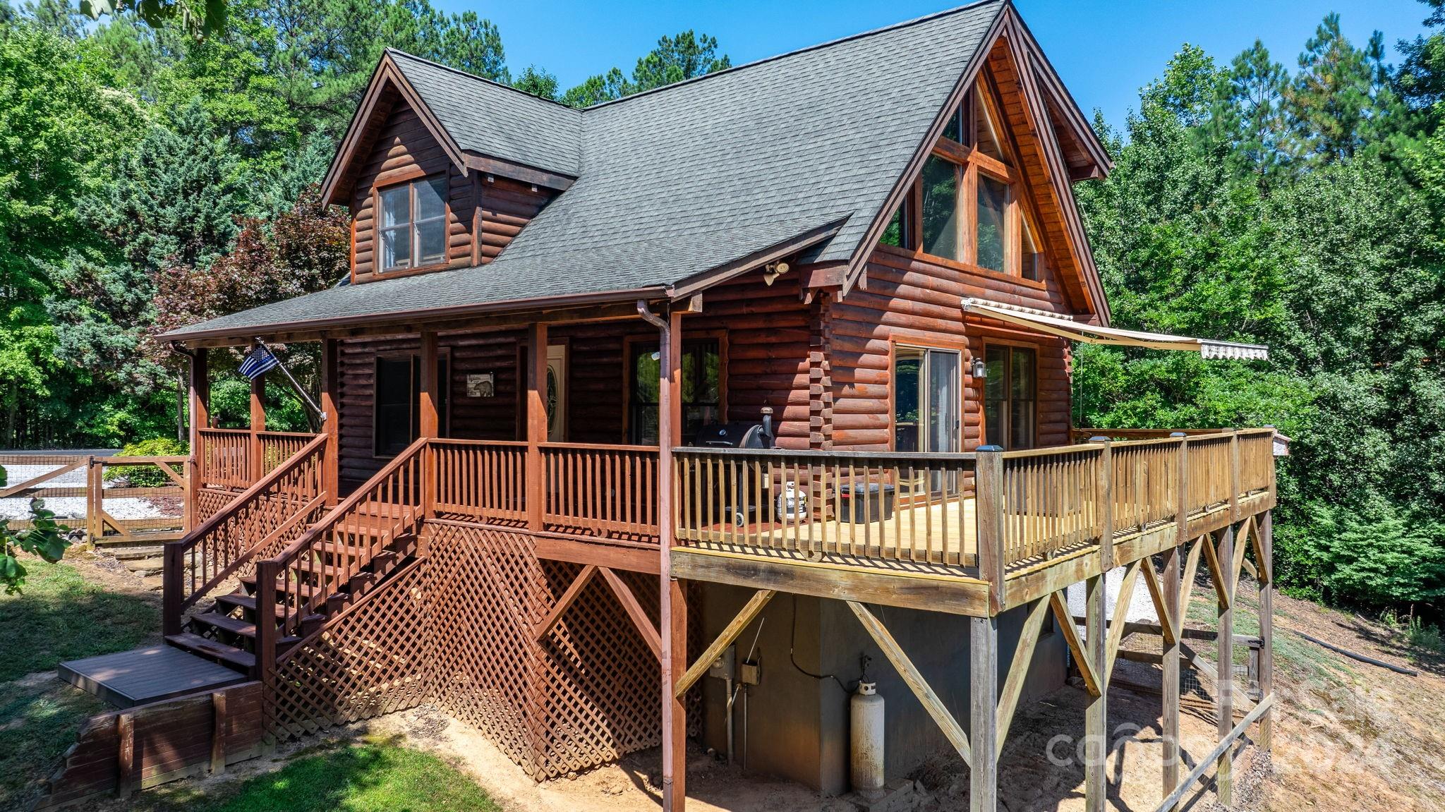 582 Hidden Lake Parkway Nebo NC 28761