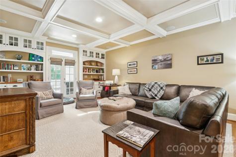 2623 Roswell Avenue Charlotte NC 28209