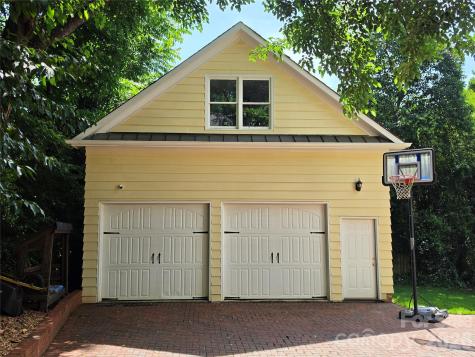 2623 Roswell Avenue Charlotte NC 28209