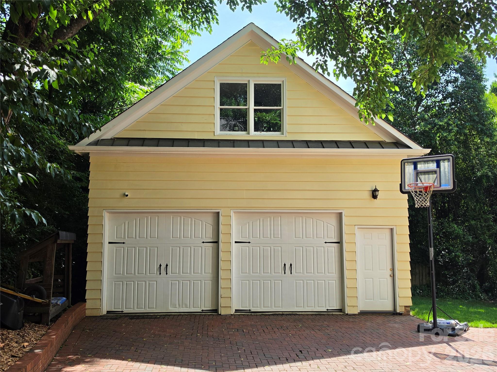 2623 Roswell Avenue Charlotte NC 28209