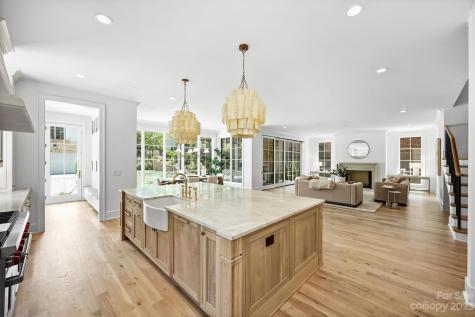 2108 Princeton Avenue Charlotte NC 28207