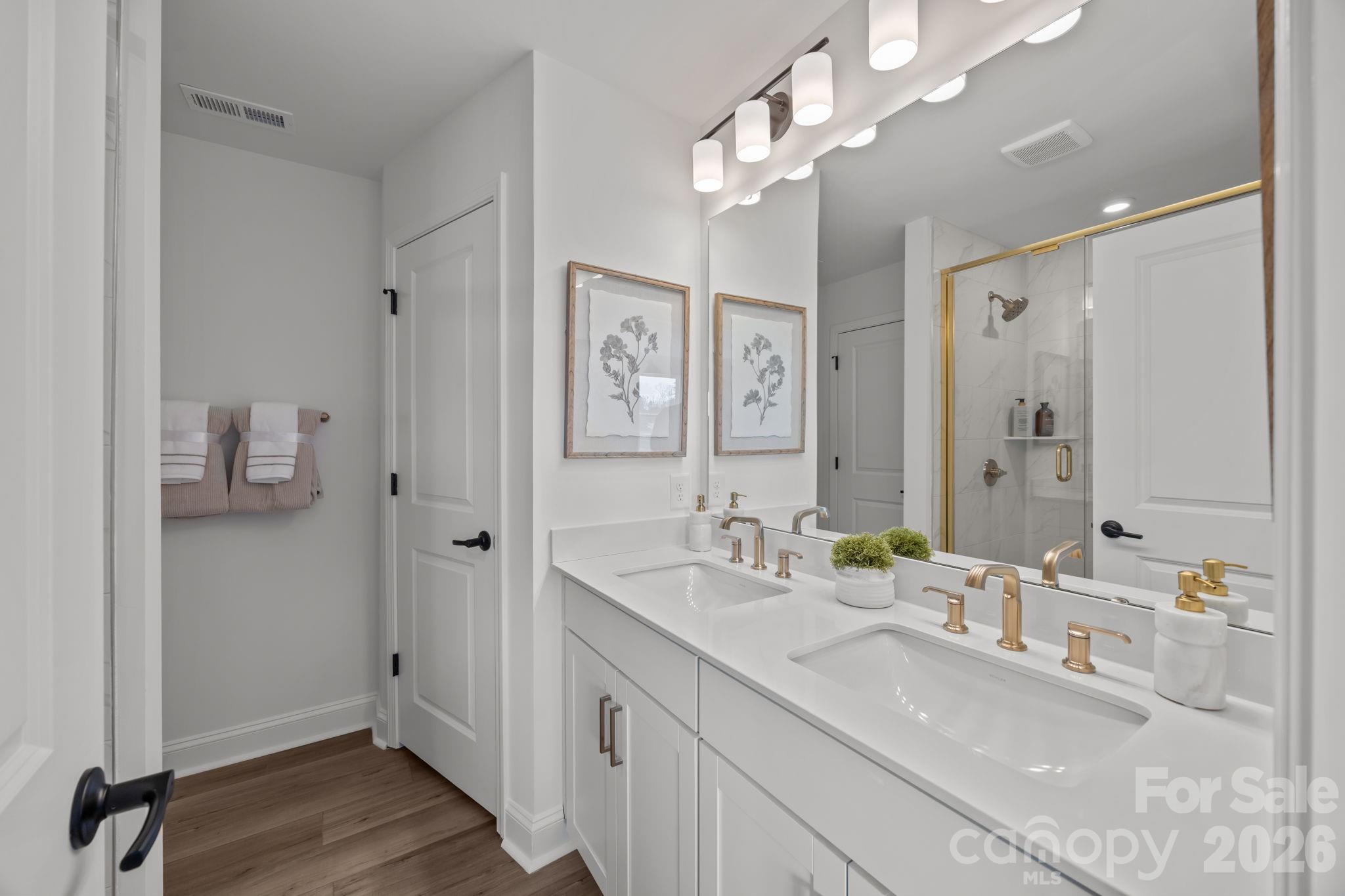 5012 Asher James Lane Charlotte NC 28262
