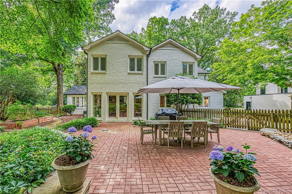 1918 S Wendover Road Charlotte NC 28211