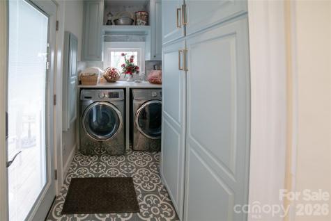 308 Beall Street NW Lenoir NC 28645