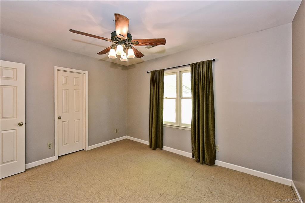 4200 Windwood Circle Charlotte NC 28226