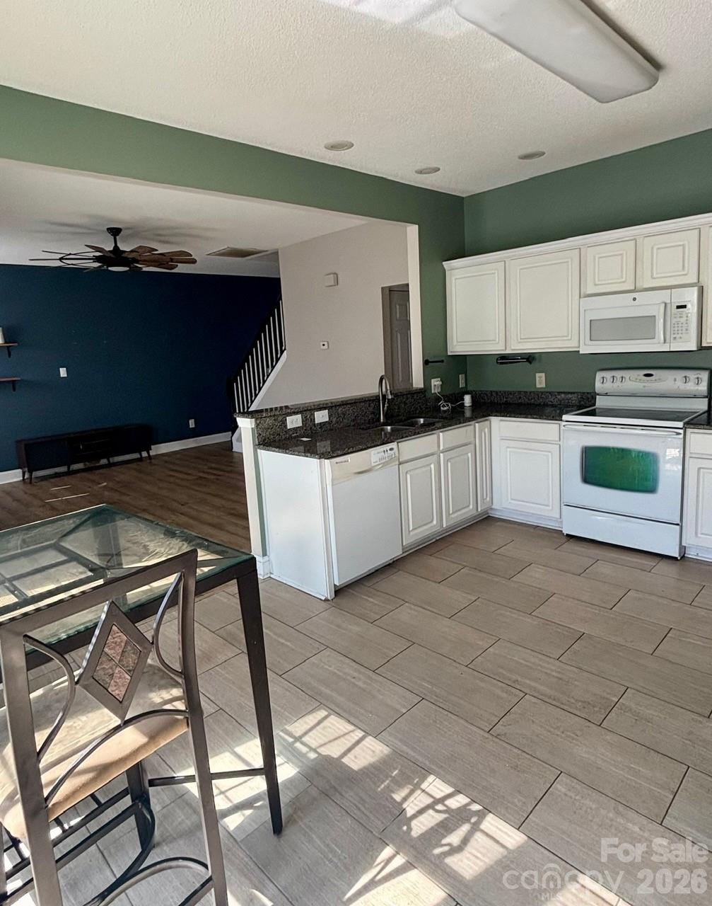 2018 Southwind Drive Charlotte NC 28216
