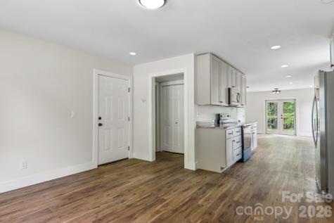 12 Whipoorwill Way Waynesville NC 28786