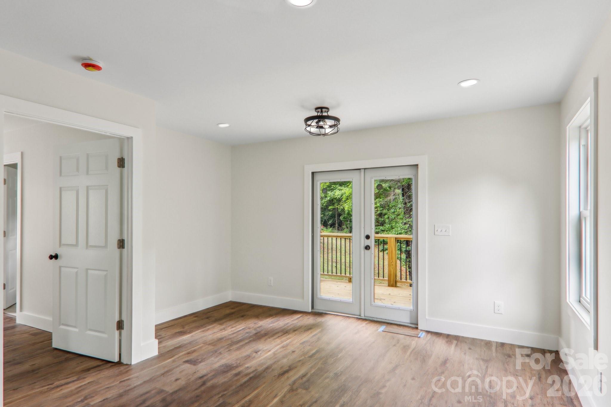 12 Whipoorwill Way Waynesville NC 28786
