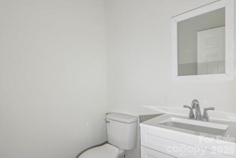 12 Whipoorwill Way Waynesville NC 28786