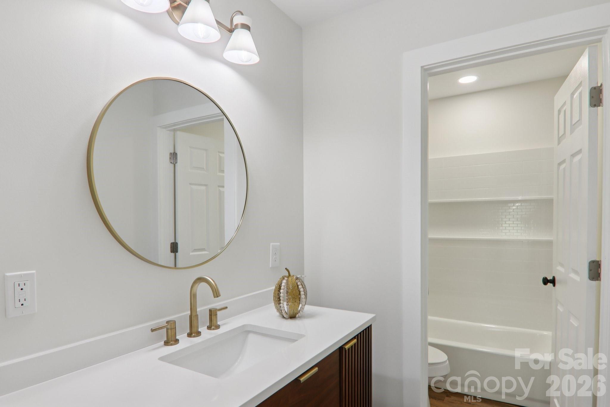 12 Whipoorwill Way Waynesville NC 28786