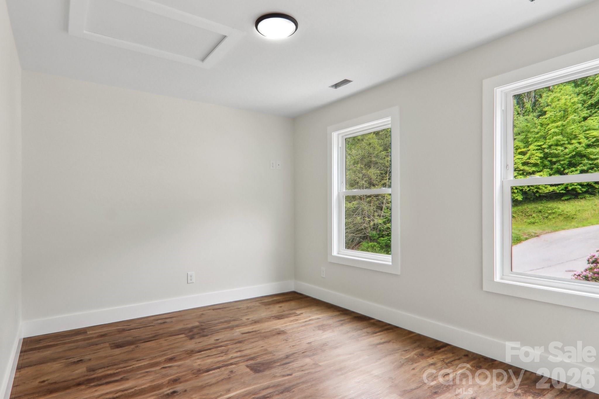 12 Whipoorwill Way Waynesville NC 28786