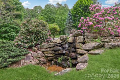 12 Whipoorwill Way Waynesville NC 28786