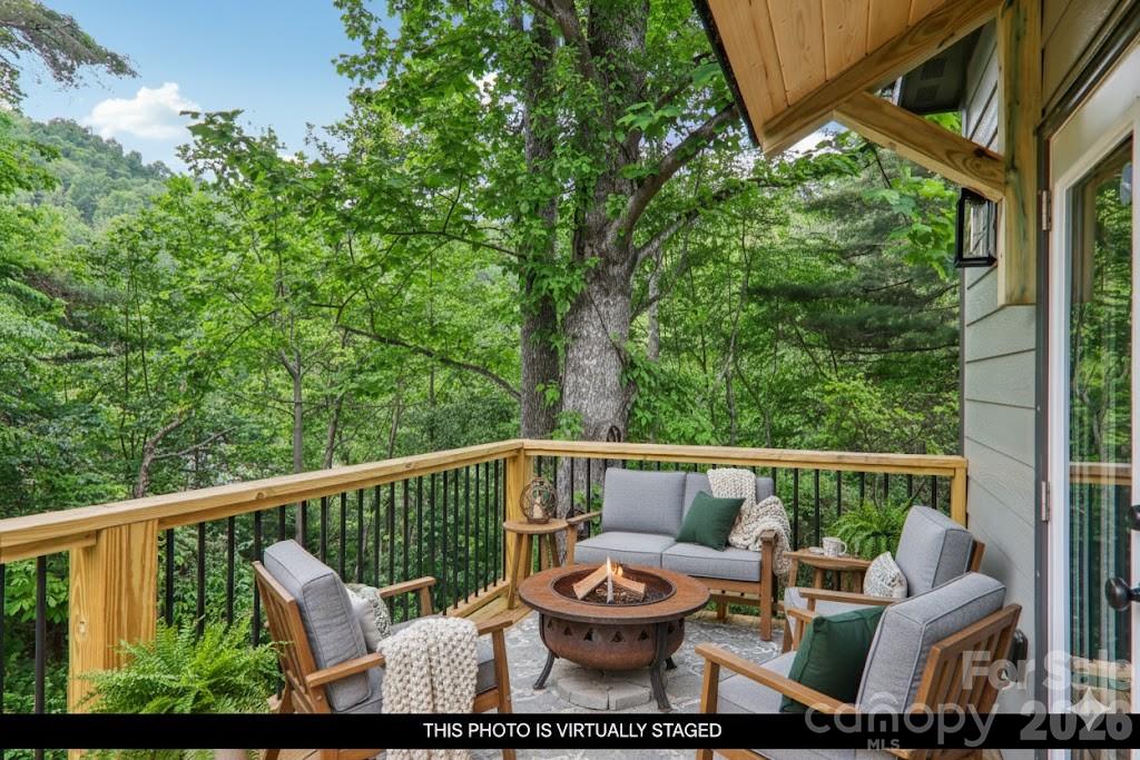 12 Whipoorwill Way Waynesville NC 28786