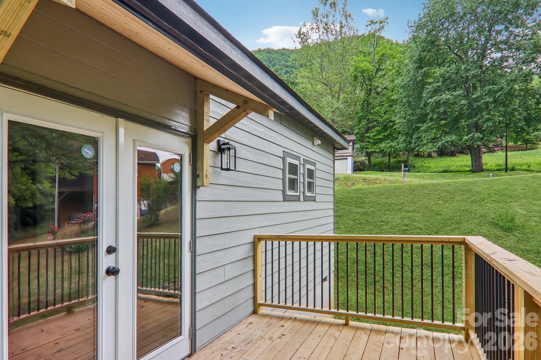 12 Whipoorwill Way Waynesville NC 28786
