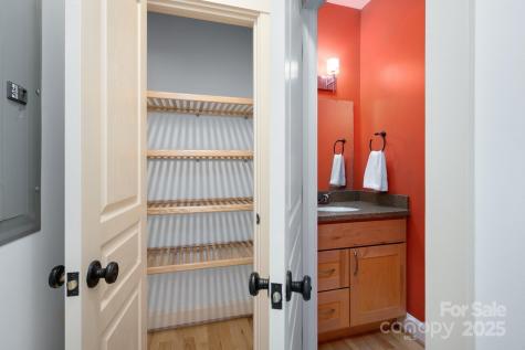 20 Grandview Drive Asheville NC 28806