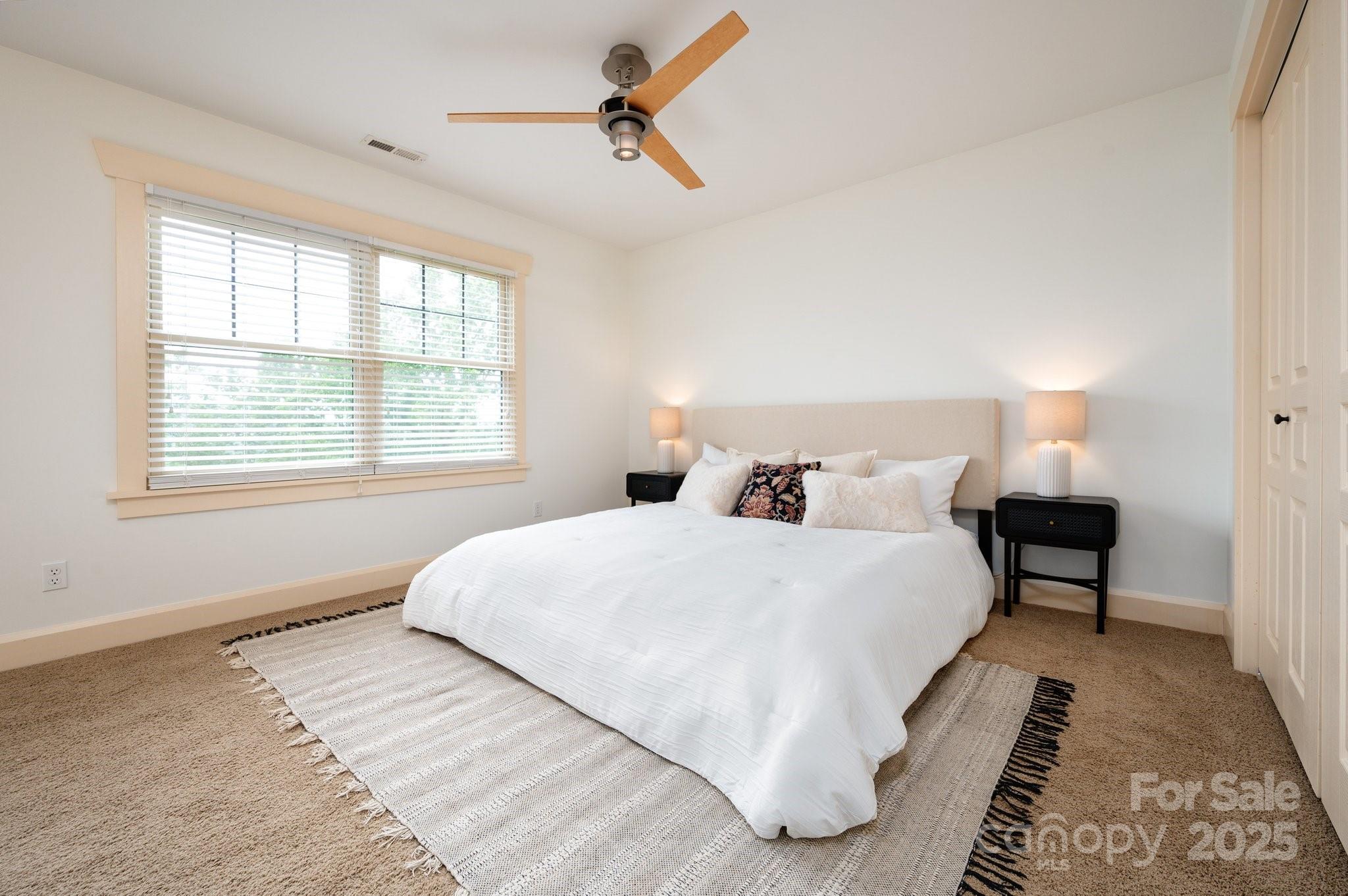 20 Grandview Drive Asheville NC 28806