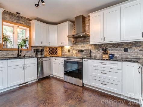 8723 Crestview Drive Waxhaw NC 28173