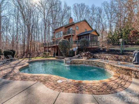 8723 Crestview Drive Waxhaw NC 28173