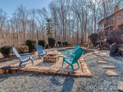 8723 Crestview Drive Waxhaw NC 28173