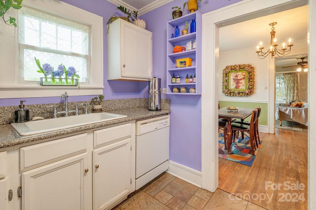 180 Houston Place Asheville NC 28801