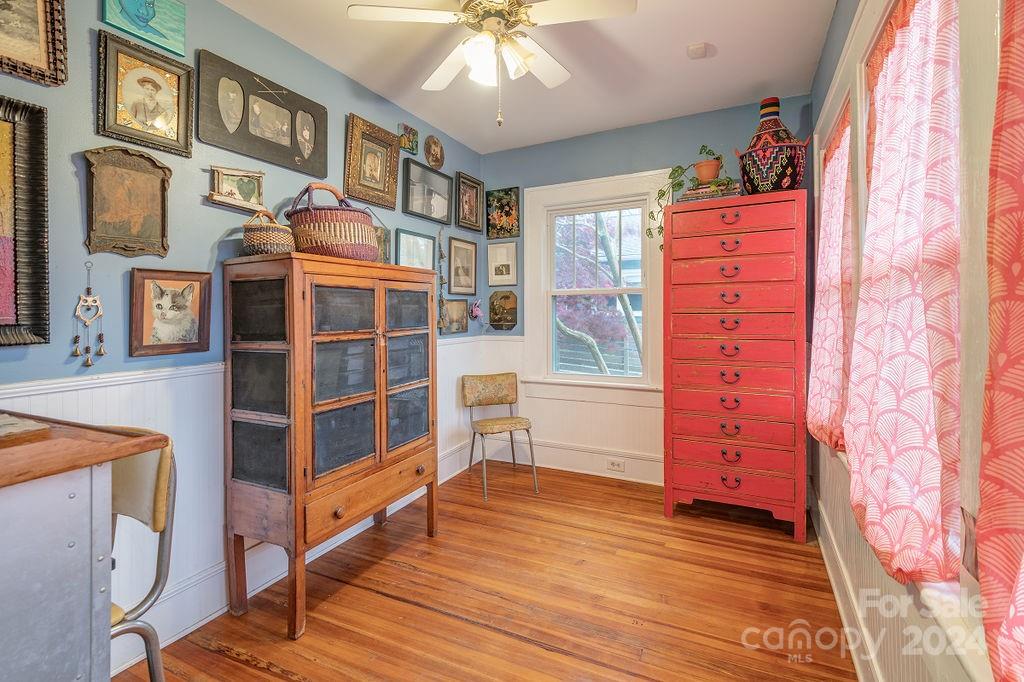 180 Houston Place Asheville NC 28801