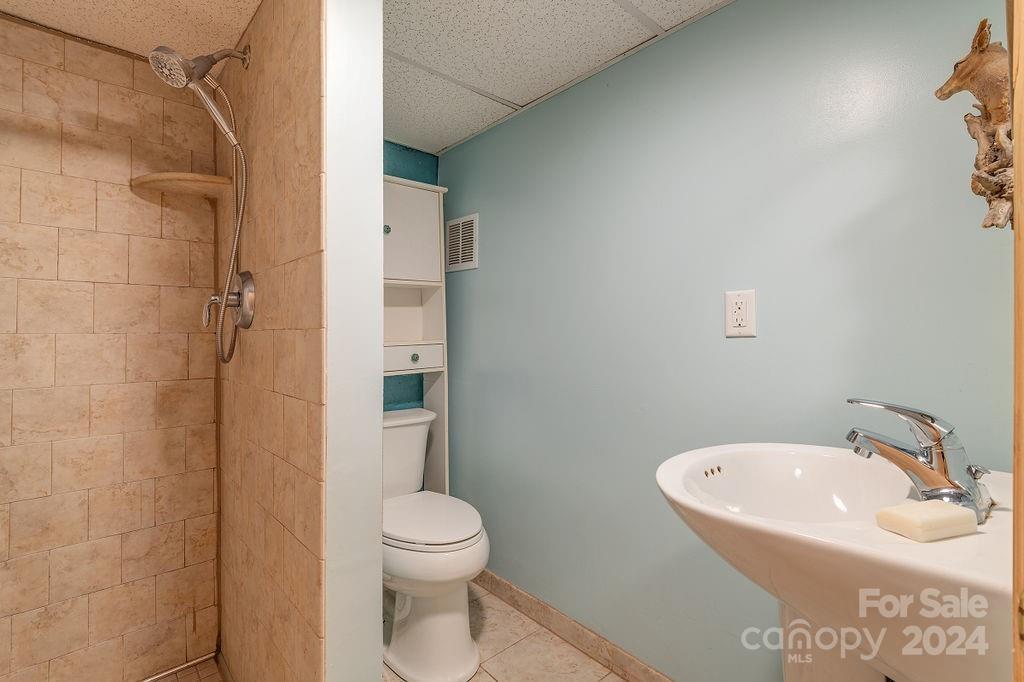 180 Houston Place Asheville NC 28801