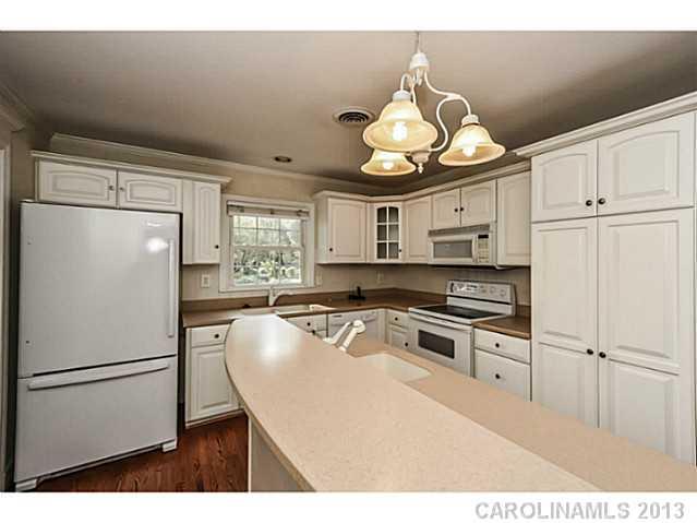1744 Wensley Drive Charlotte NC 28210