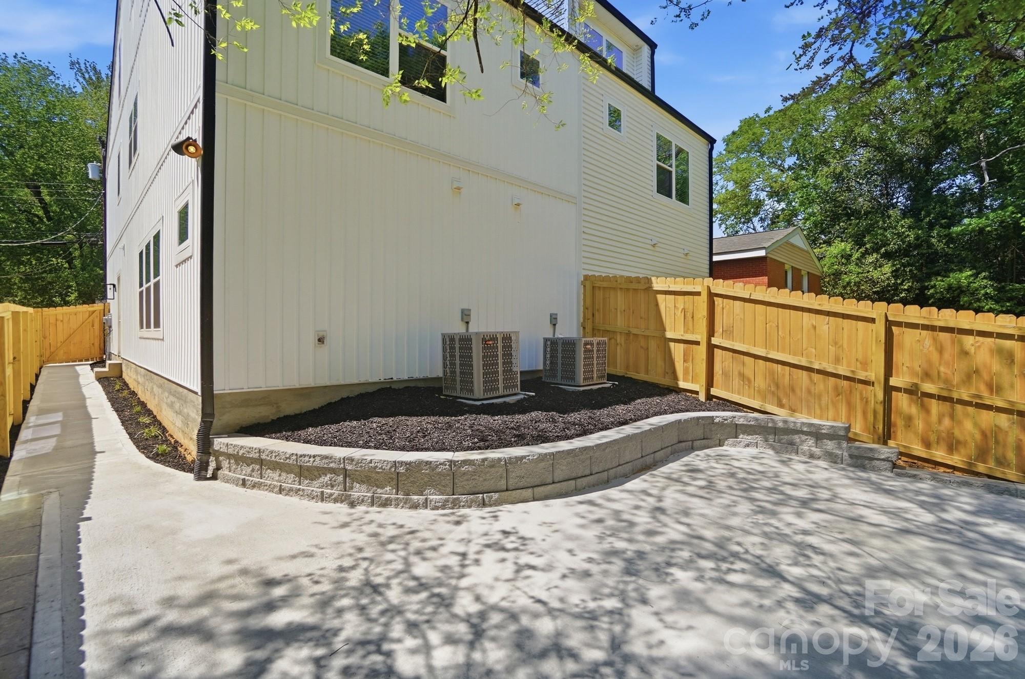 1914 Irma Street Charlotte NC 28216