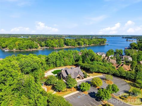 1117 Streamside Lane York SC 29745