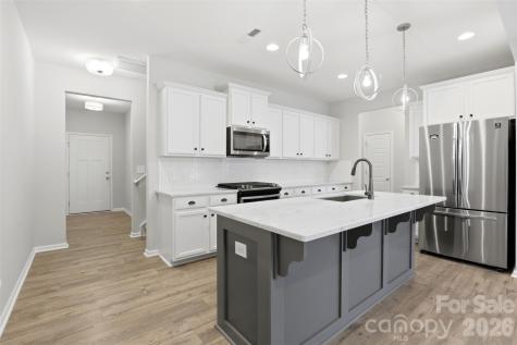 1117 Streamside Lane York SC 29745