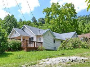 318 Sandy Way Burnsville NC 28714