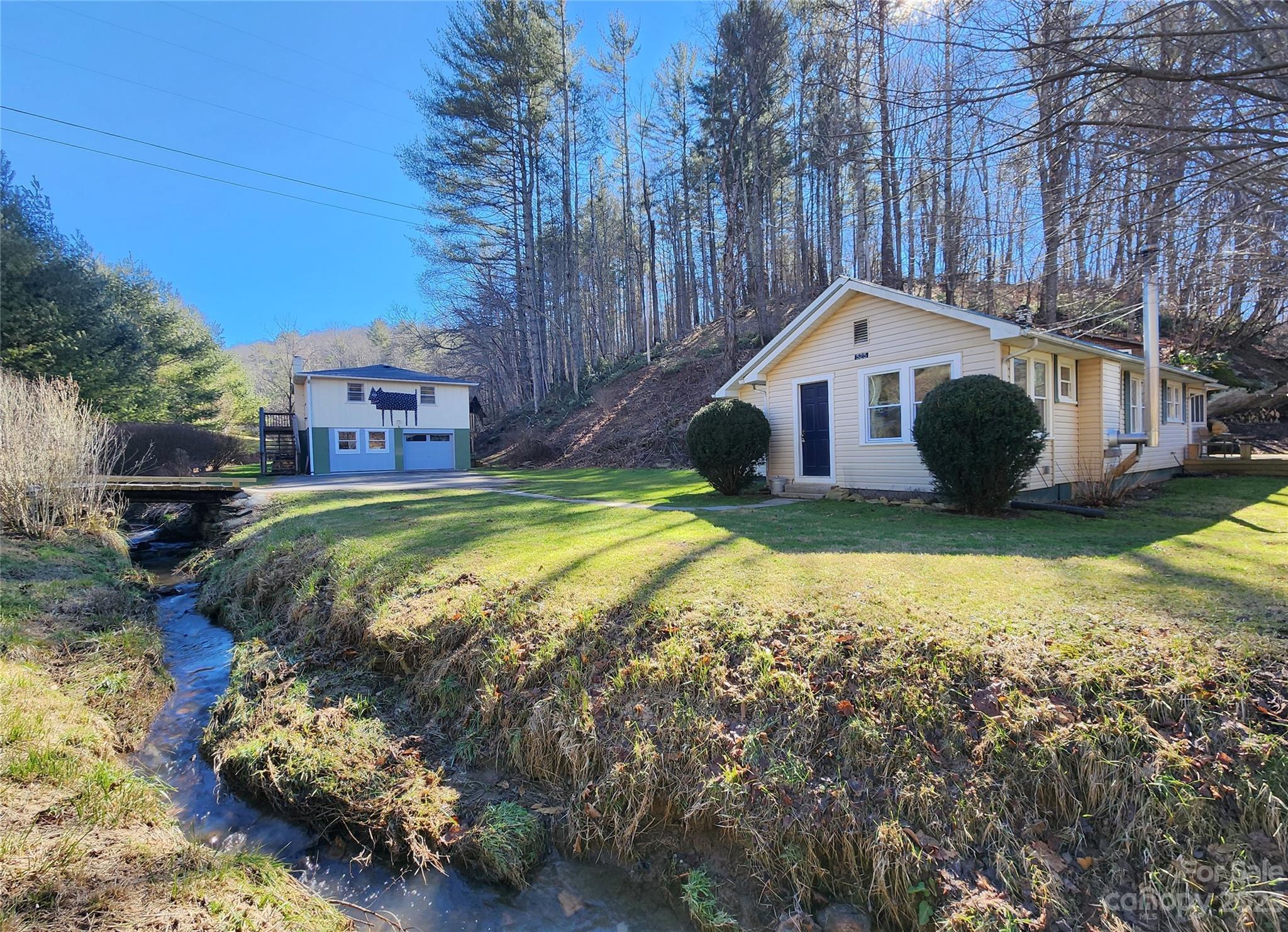 525 Duck Branch Road Bakersville NC 28705