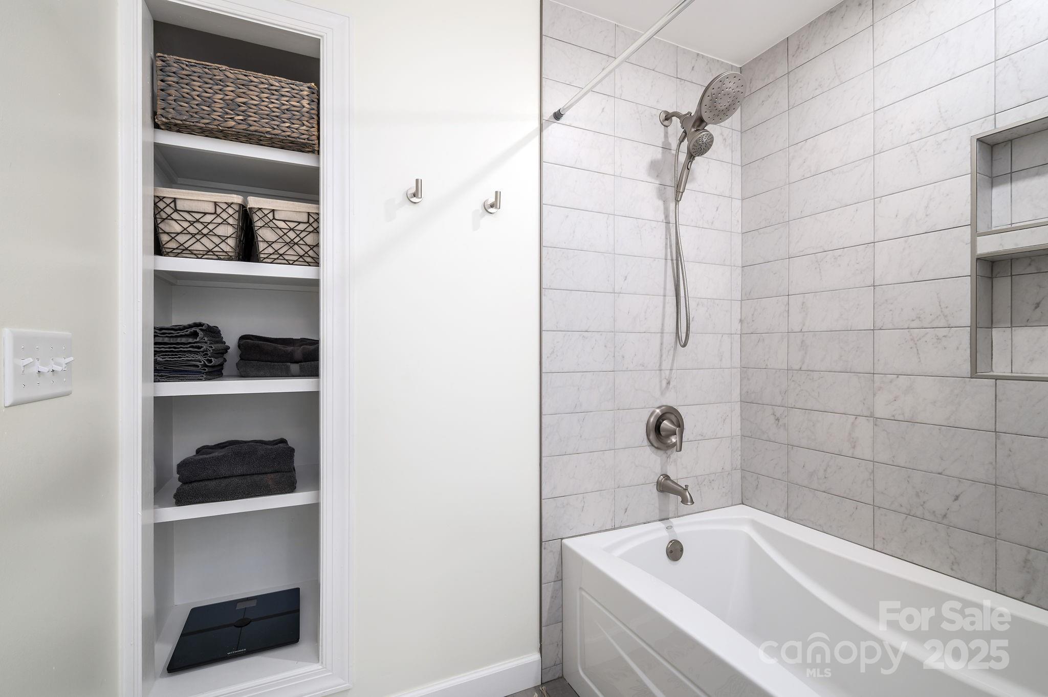 33 Wilshire Drive Asheville NC 28806