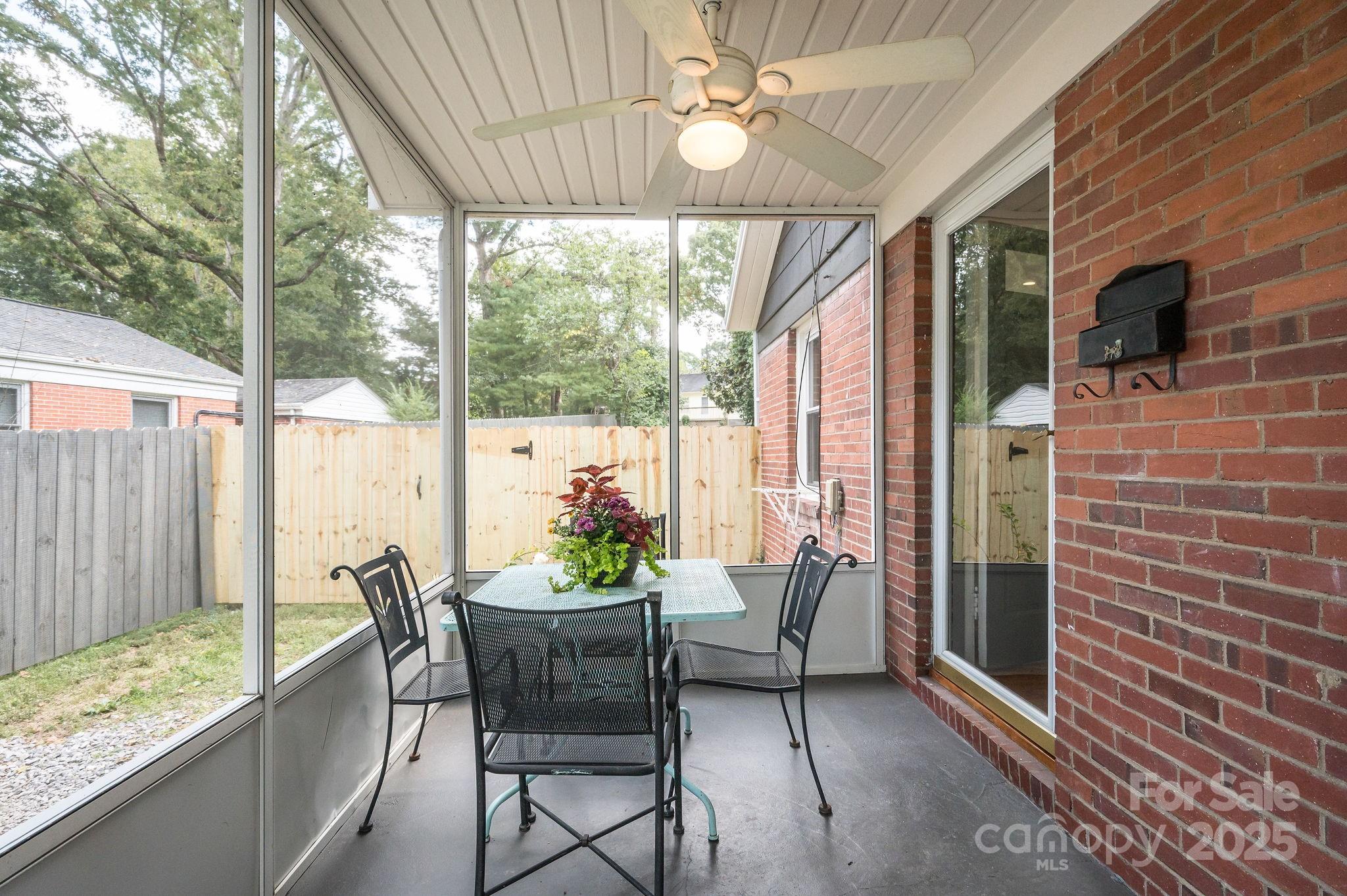 33 Wilshire Drive Asheville NC 28806