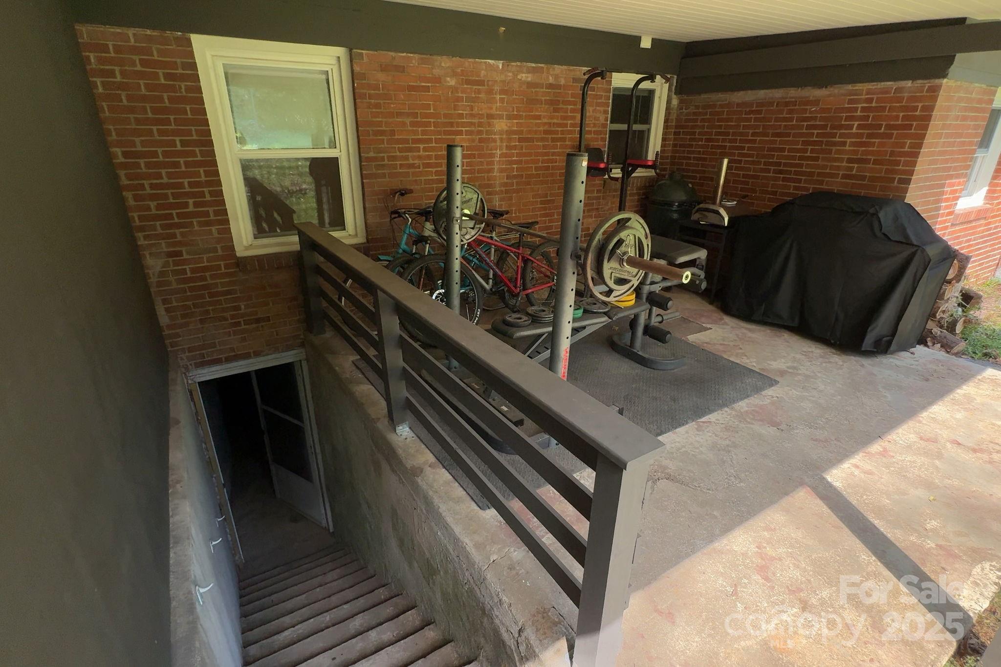 33 Wilshire Drive Asheville NC 28806