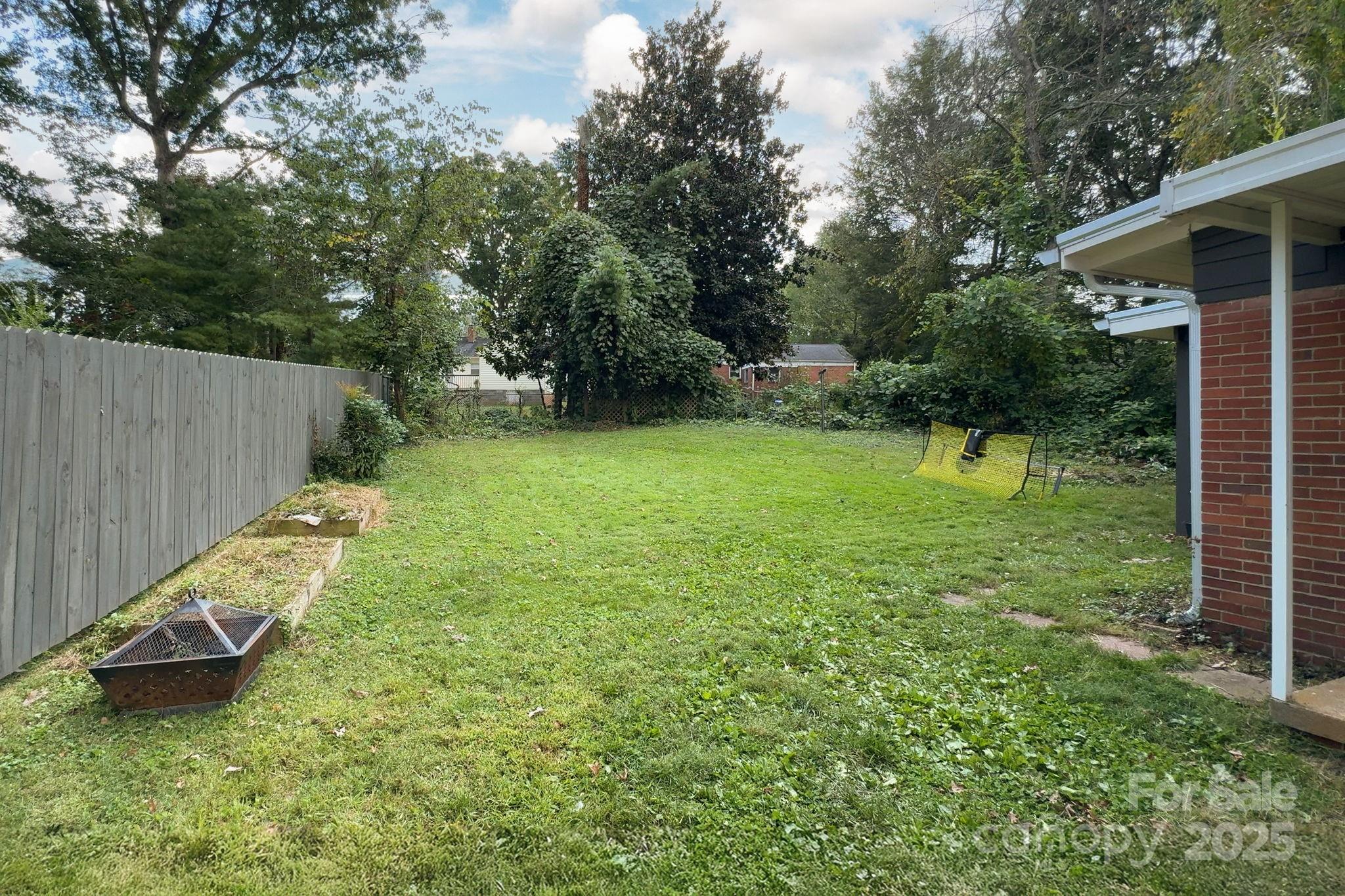 33 Wilshire Drive Asheville NC 28806