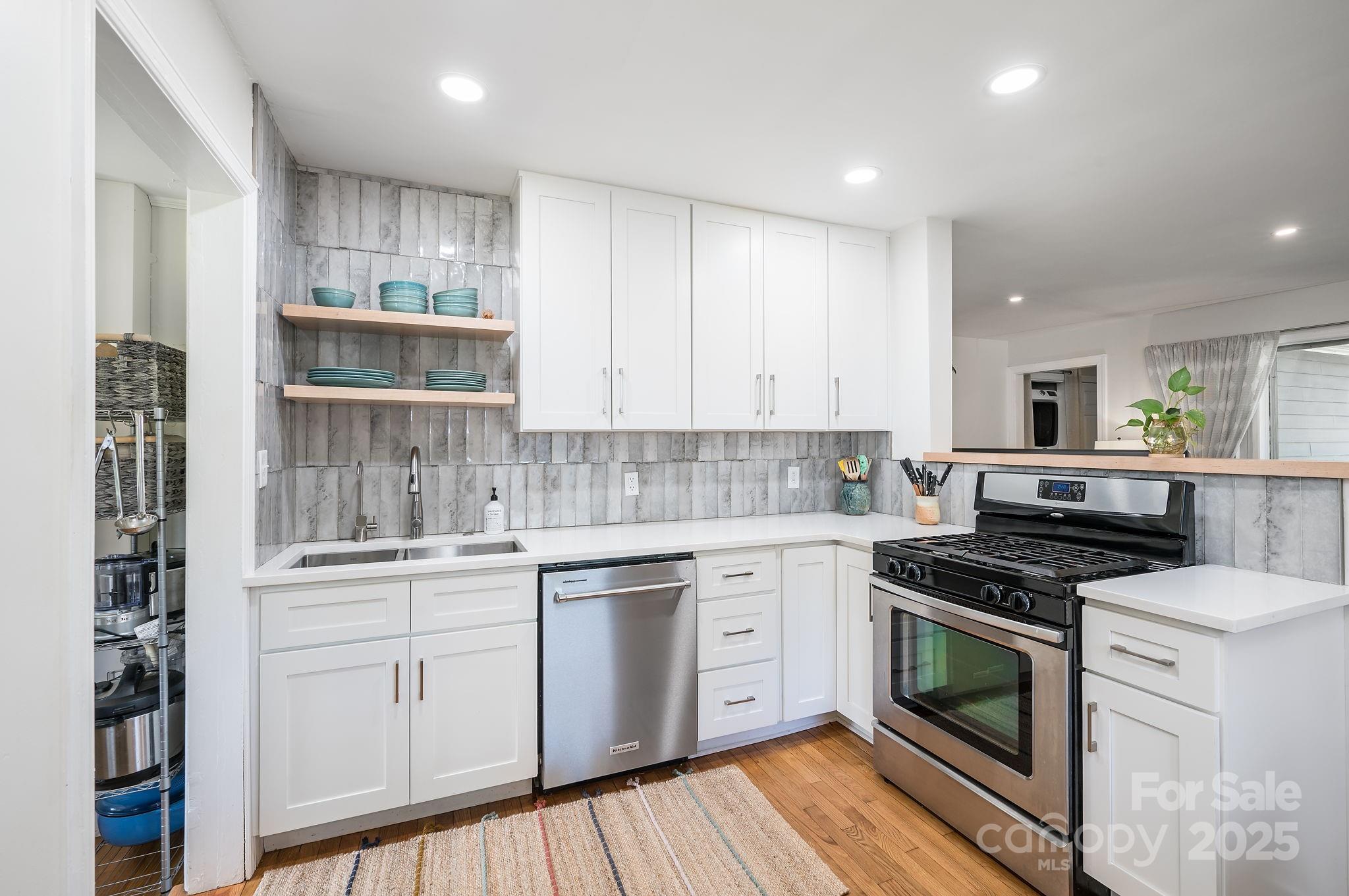 33 Wilshire Drive Asheville NC 28806