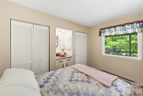 223 Little Cove Road Sylva NC 28779
