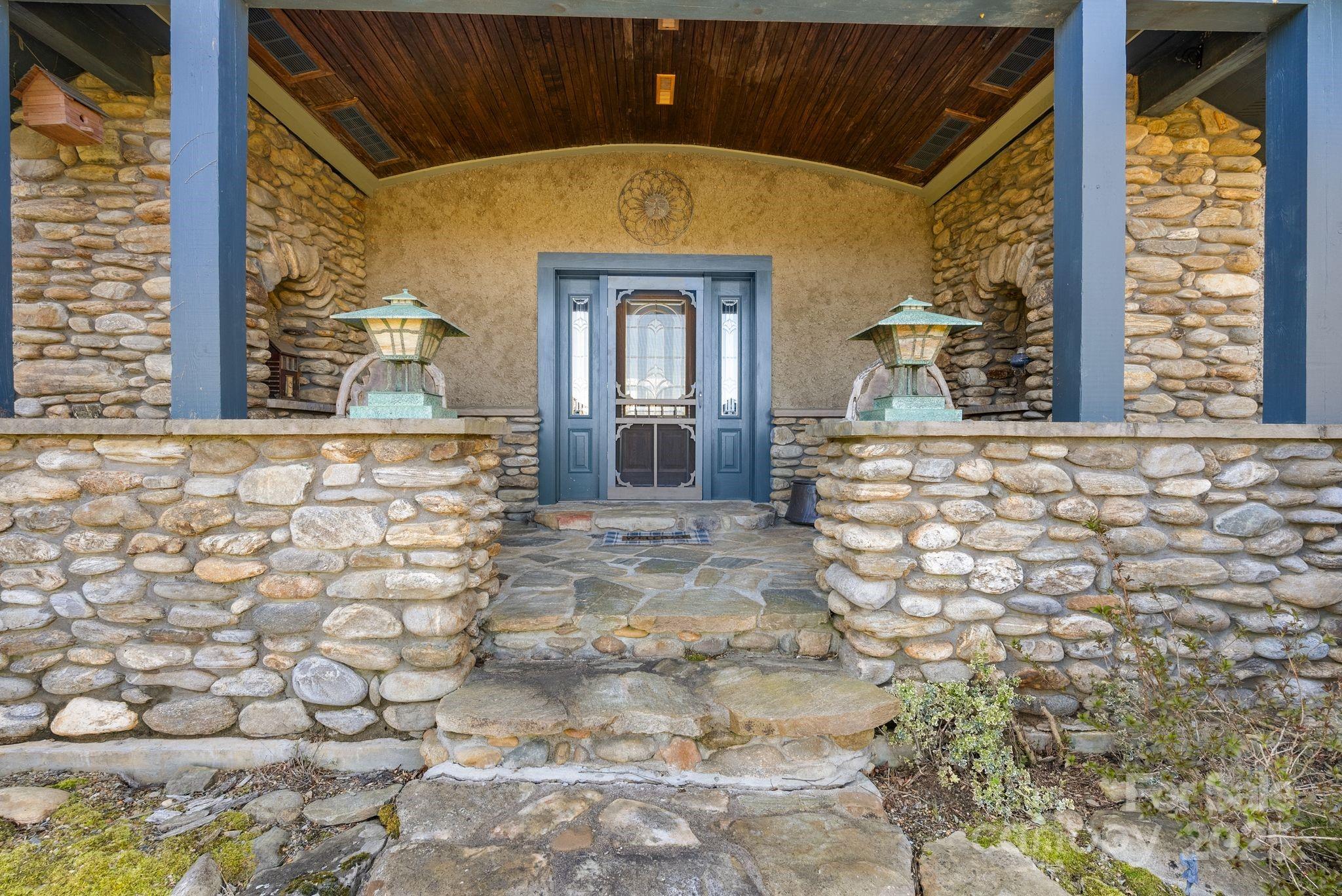 111 Flora Rose Trail Asheville NC 28803