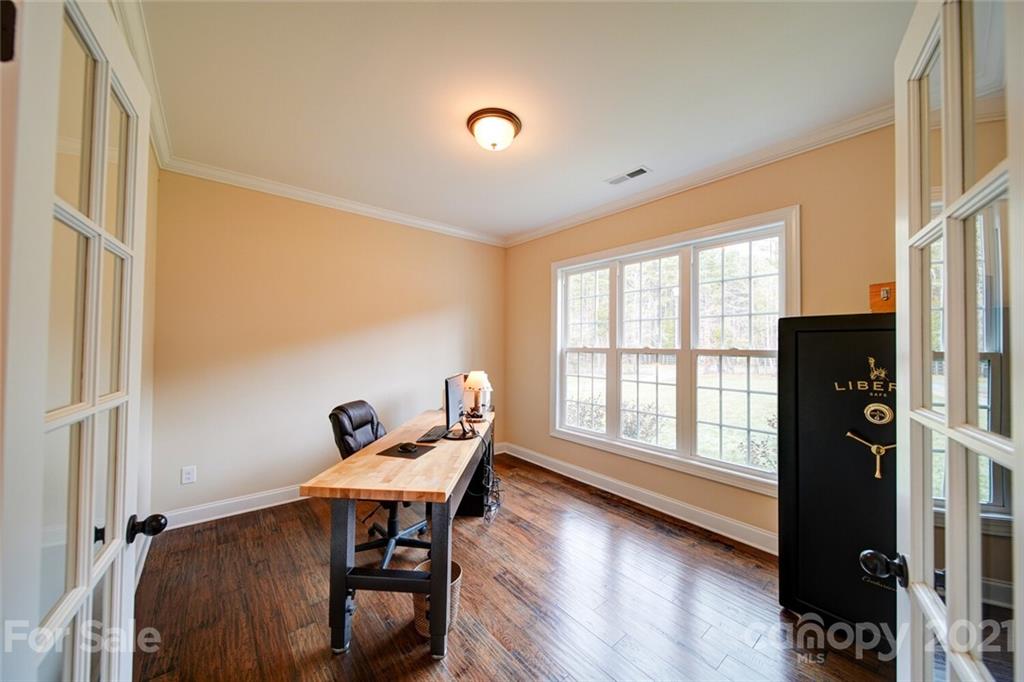 7035 Buckland Road Charlotte NC 28278