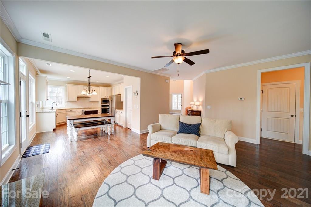 7035 Buckland Road Charlotte NC 28278